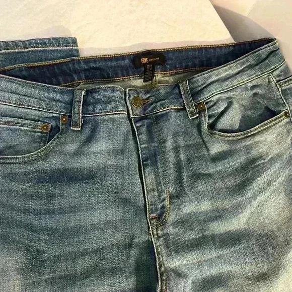 Size 16 Frye Jeans like New - Picture 5 of 8